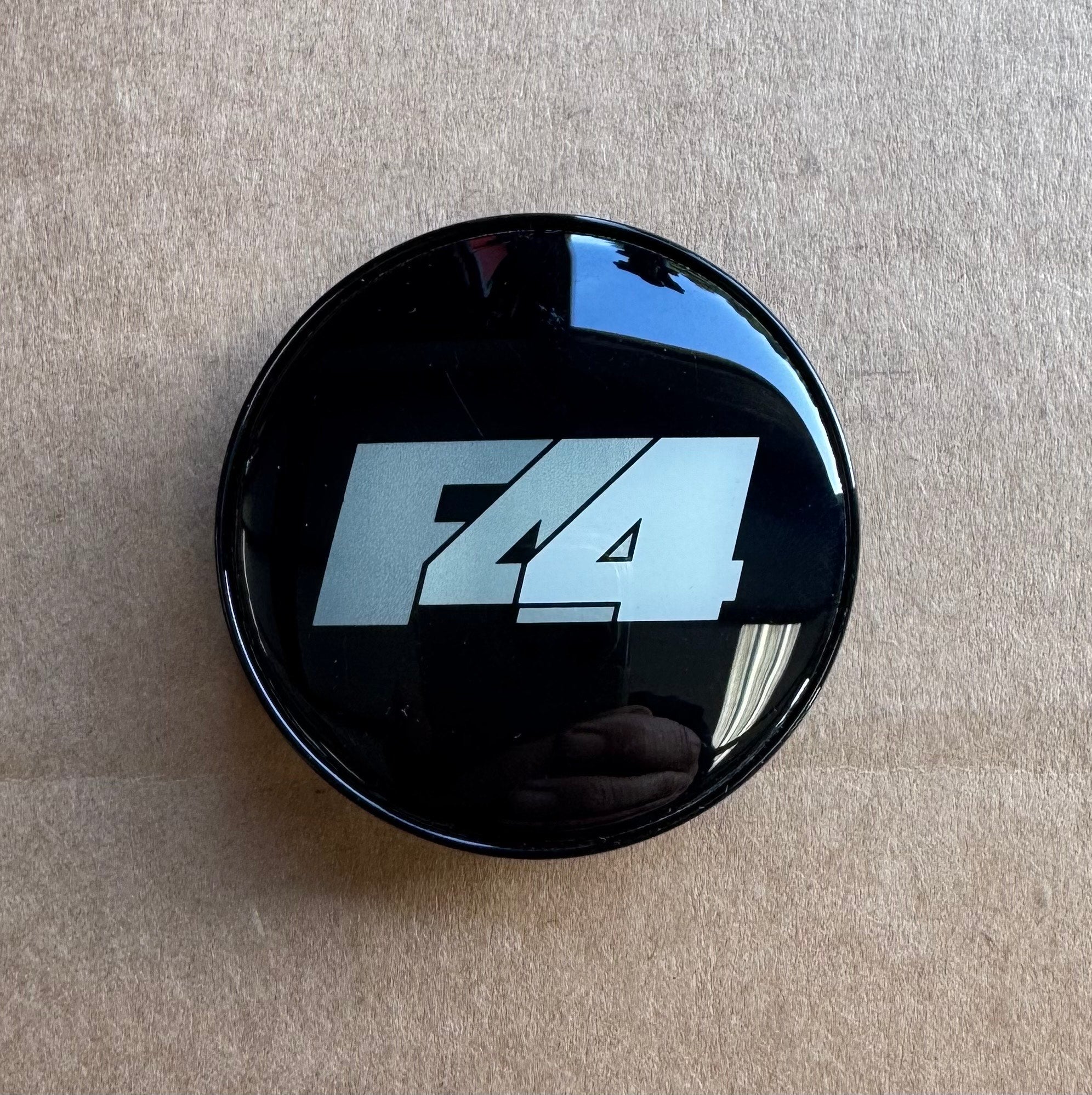 Center caps for cm101 and cm102